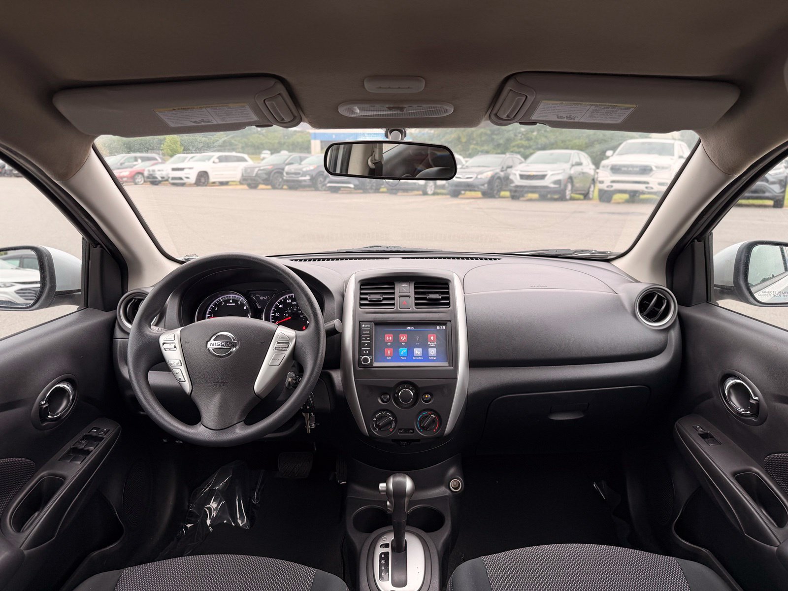 Used 2019 Nissan Versa SV FWD image 23