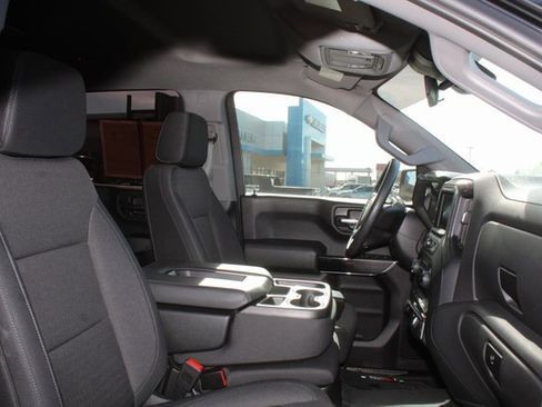 Used 2024 Chevrolet Silverado 1500 Custom Trail Boss image 13