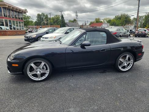 Used 2005 MAZDA MX-5 Miata MAZDASPEED image 9