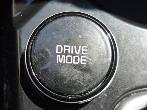 Used 2023 Kia Seltos S w/ Navigation Package FWD image 4