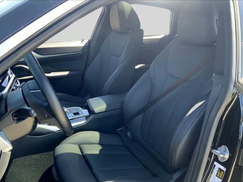 Used 2023 BMW i4 eDrive40 w/ Premium Package RWD image 7