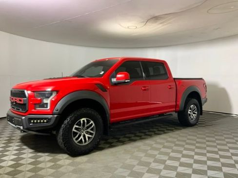 Used 2018 Ford F150 Raptor w/ Equipment Group 802A Luxury AWD/4WD image 9