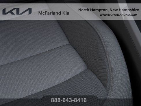 New 2026 Kia Niro LX image 26
