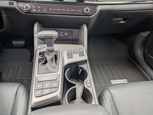 New 2026 Kia Sportage EX w/ EX Panorama Roof Package image 13