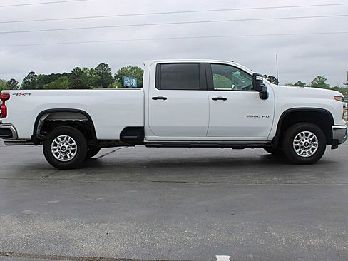 Used 2025 Chevrolet Silverado 2500 W/T w/ WT/CX Safety Package AWD/4WD image 7