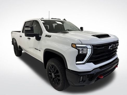 New 2026 Chevrolet Silverado 2500 LT w/ Trail Boss Package image 3