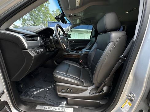 Used 2019 Chevrolet Tahoe LT AWD/4WD image 13