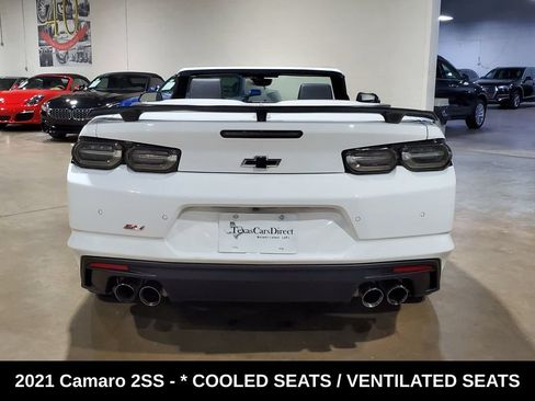 Used 2021 Chevrolet Camaro SS RWD image 10