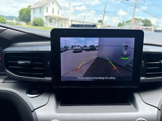 Certified 2023 Ford Explorer XLT w/ Equipment Group 202A AWD/4WD image 23