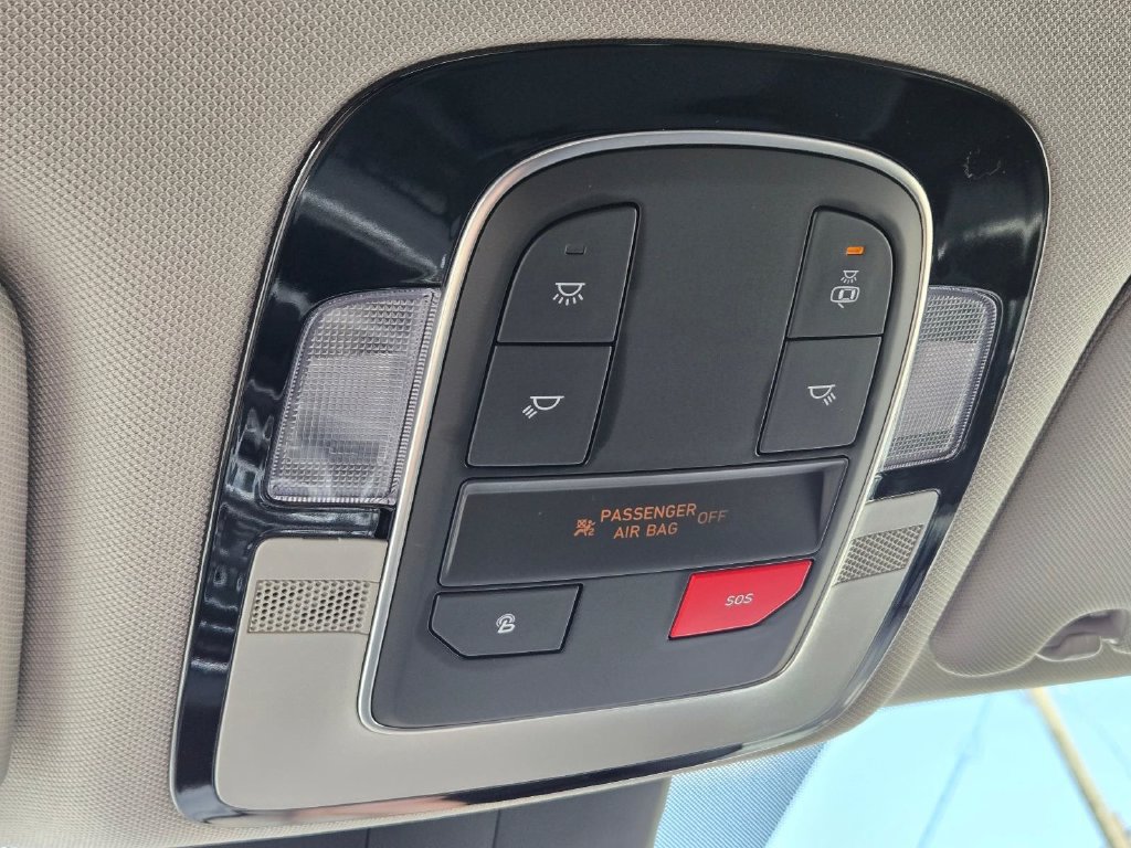 Certified 2023 Hyundai Santa Fe SEL AWD/4WD image 28