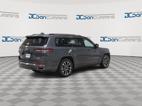 Used 2022 Jeep Grand Cherokee L Overland w/ Luxury Tech Group IV AWD/4WD image 9