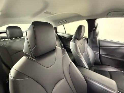 Used 2021 Toyota Prius Prime Limited image 34