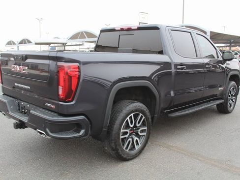 Used 2024 GMC Sierra 1500 AT4 w/ Technology Package image 3