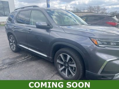 Used 2025 Honda Pilot Touring