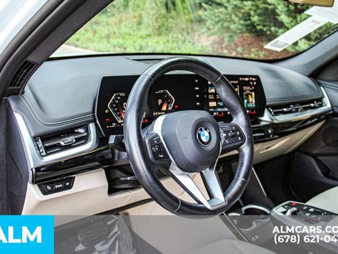 Used 2025 BMW X1 xDrive28i AWD/4WD image 22