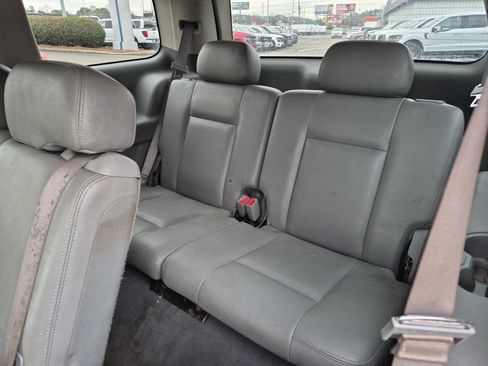 Used 2005 Dodge Durango SLT image 15