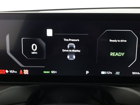 Used 2024 Kia EV9 Land image 15