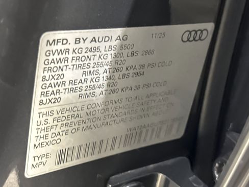 New 2025 Audi Q5 Premium Plus image 24