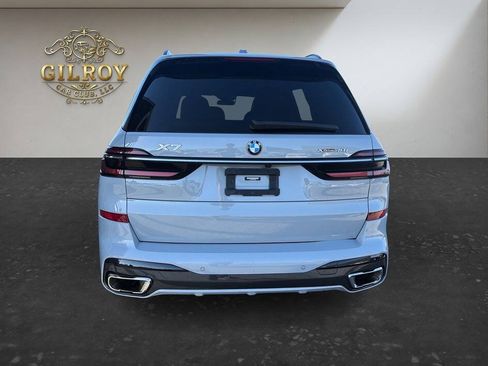 Used 2024 BMW X7 xDrive40i w/ M Sport Package AWD/4WD image 19