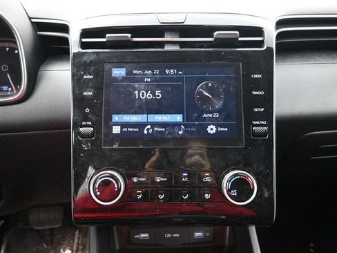 Used 2022 Hyundai Tucson SE AWD/4WD image 22