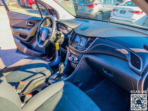 Used 2019 Chevrolet Trax LS w/ LPO, Protection Package image 25