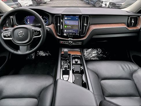 Certified 2023 Volvo XC60 B5 Plus w/ Climate Package image 14