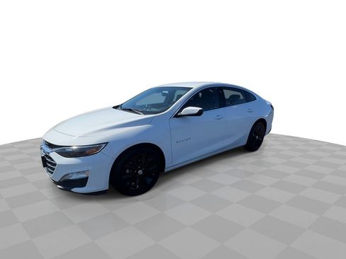 Used 2024 Chevrolet Malibu LT FWD image 4