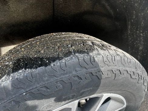 Used 2022 Chevrolet Tahoe LT image 12