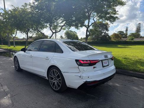 Used 2023 Audi S4 Premium Plus w/ Premium Plus Package AWD/4WD image 4