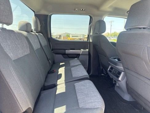 Used 2024 Ford F250 XLT w/ FX4 Off-Road Package image 27