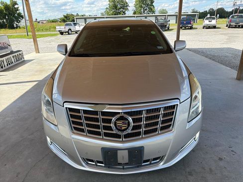 Used 2015 Cadillac XTS Luxury w/ Driver Awareness Package FWD image 9
