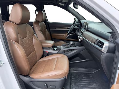 Used 2022 Kia Telluride SX w/ SX Prestige Package image 18