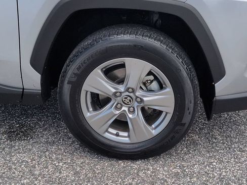 Certified 2024 Toyota RAV4 XLE AWD/4WD image 11
