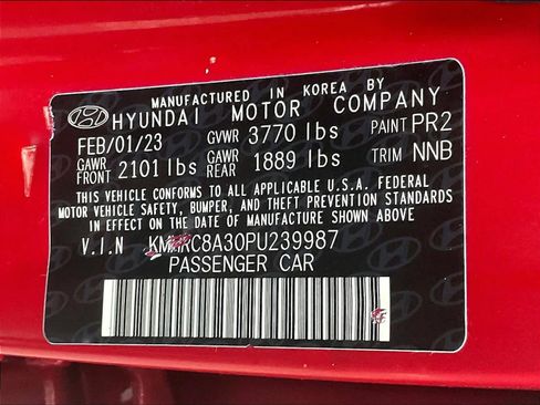 Used 2023 Hyundai Venue Limited image 35