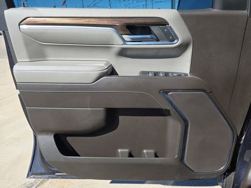 Used 2023 Chevrolet Silverado 1500 LT w/ Safety Package image 27