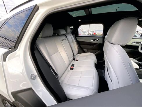 New 2026 Land Rover Range Rover Velar Dynamic SE image 27