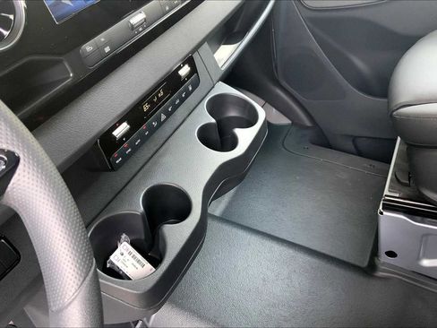 New 2025 Mercedes-Benz Sprinter 2500 image 24