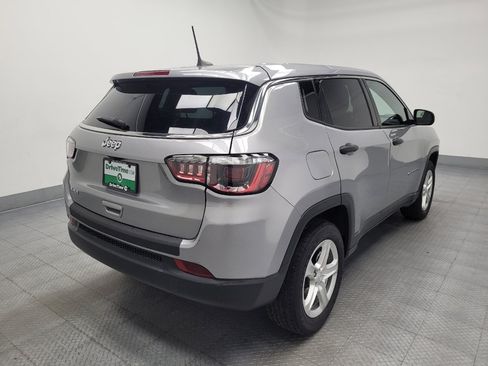 Used 2023 Jeep Compass Sport AWD/4WD image 9