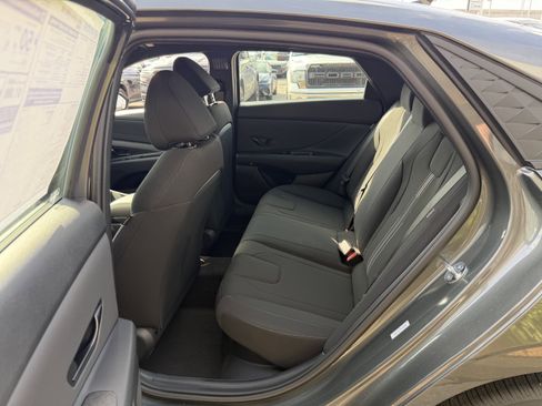 New 2026 Hyundai Elantra Sport FWD image 21