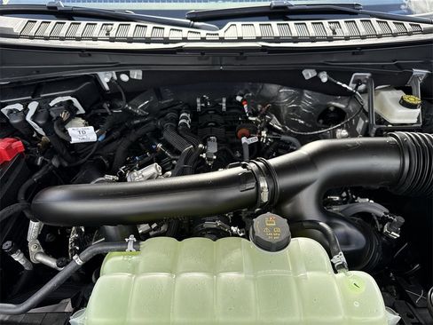 New 2025 Ford Expedition Tremor image 17