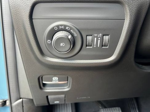 Used 2026 Jeep Grand Cherokee L Limited AWD/4WD image 10