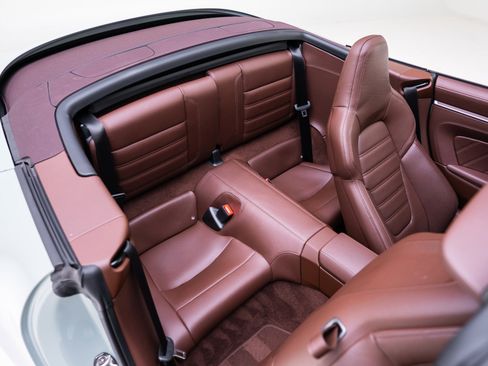 Used 2025 Porsche 911 Carrera 4 GTS image 37