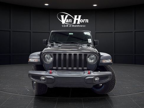 Used 2021 Jeep Wrangler Unlimited Rubicon AWD/4WD image 2