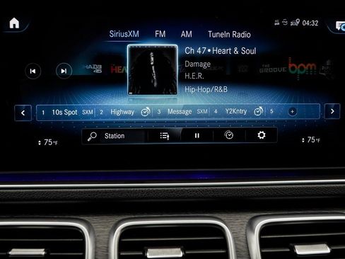 Used 2022 Mercedes-Benz GLS 580 4MATIC image 30