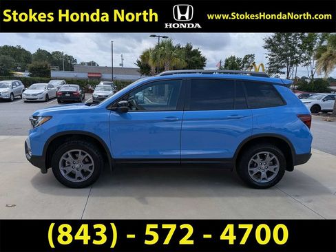 Certified 2025 Honda Passport TrailSport image 11
