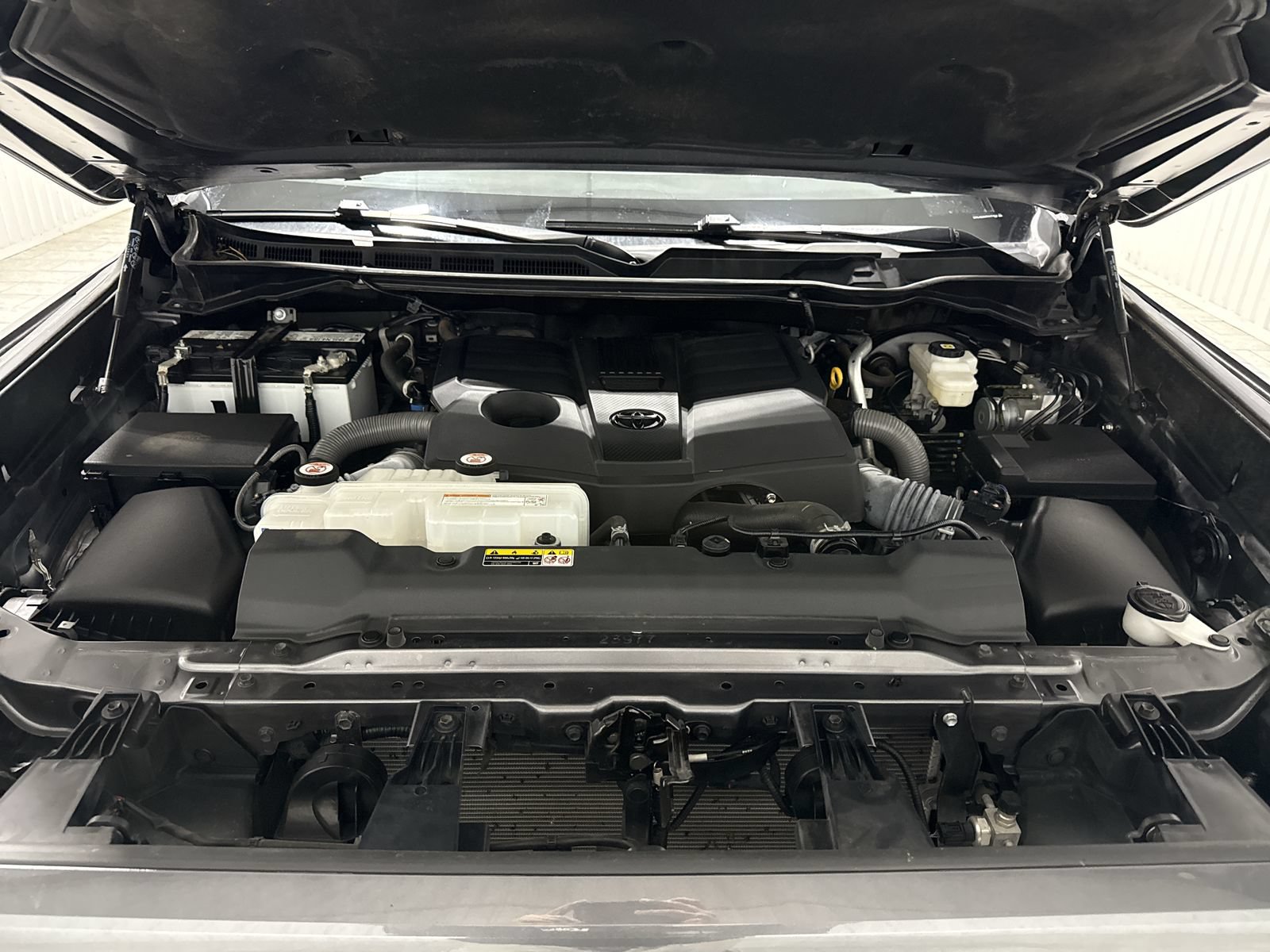 Used 2024 Toyota Tundra SR5 AWD/4WD image 31
