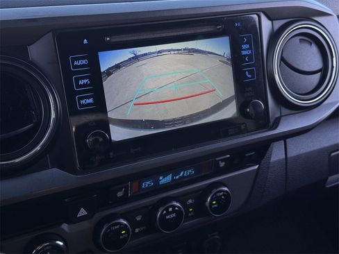 Used 2017 Toyota Tacoma TRD Pro image 20