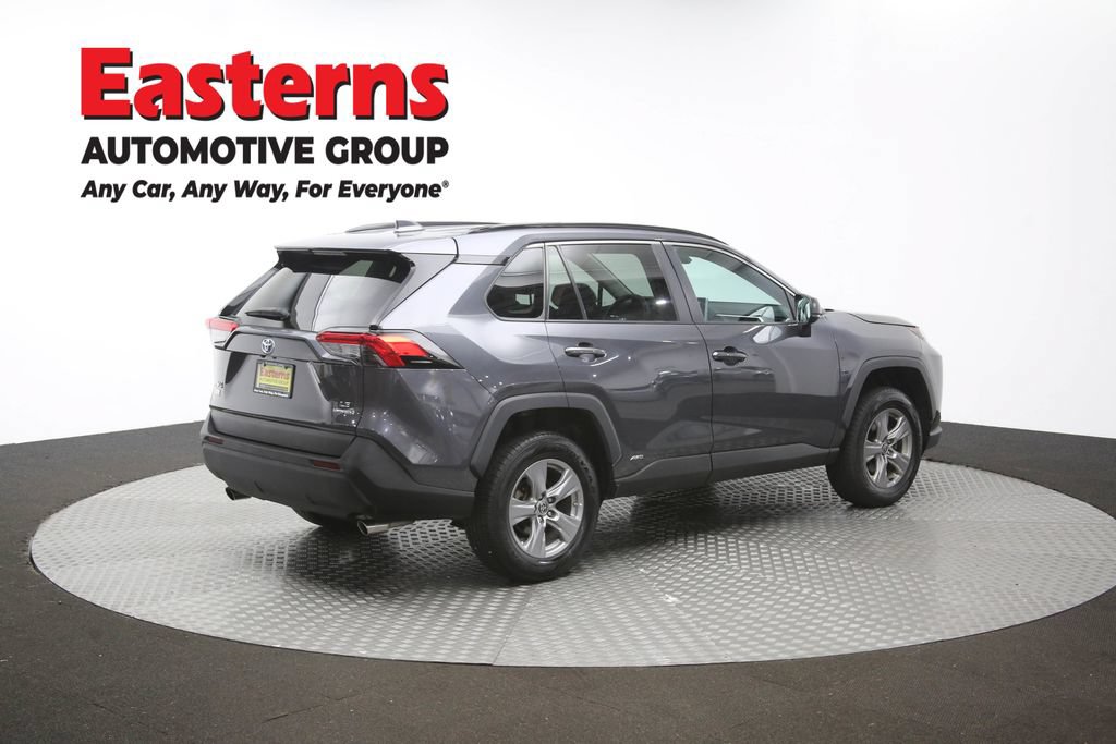 Used 2023 Toyota RAV4 LE AWD/4WD image 41