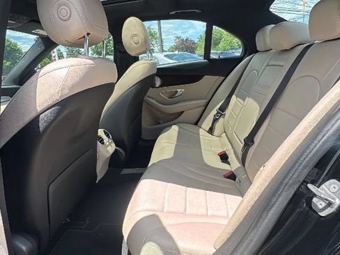 Used 2018 Mercedes-Benz C 300 4MATIC Sedan image 14