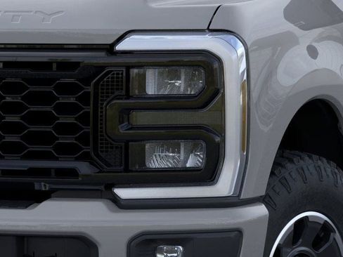 New 2026 Ford F250 Lariat image 48